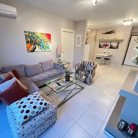 7Th Floor Megaro Mousikis Airport Metro Line Apartment Athens Exterior photo